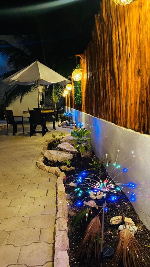 Casa Delfines Rio Lagartos Hotel Exterior photo